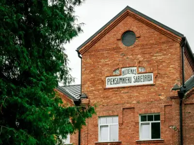 Gallery image